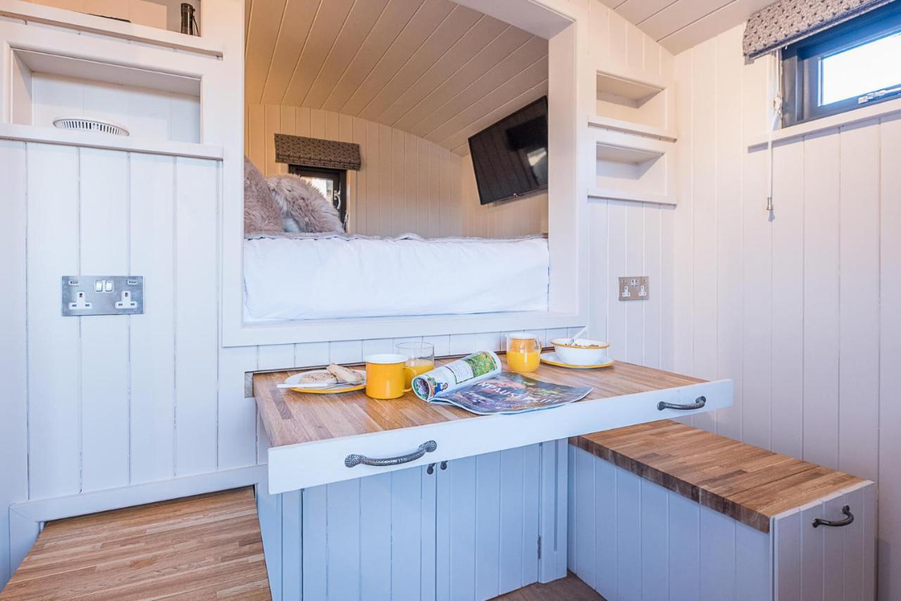 Bo Peep Shepherds Hut, Thorpeness Leiston Eksteriør billede